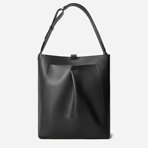 Everlane The Italian Leather Studio Bag Black [NEW] [MSRP: $250]